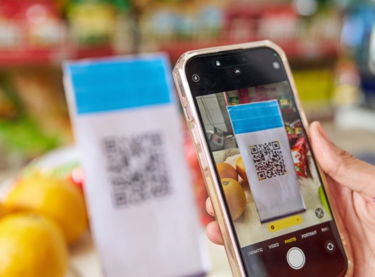 How Do U Scan QR Code: 5 Easy Ways to Scan on Android and iPhone